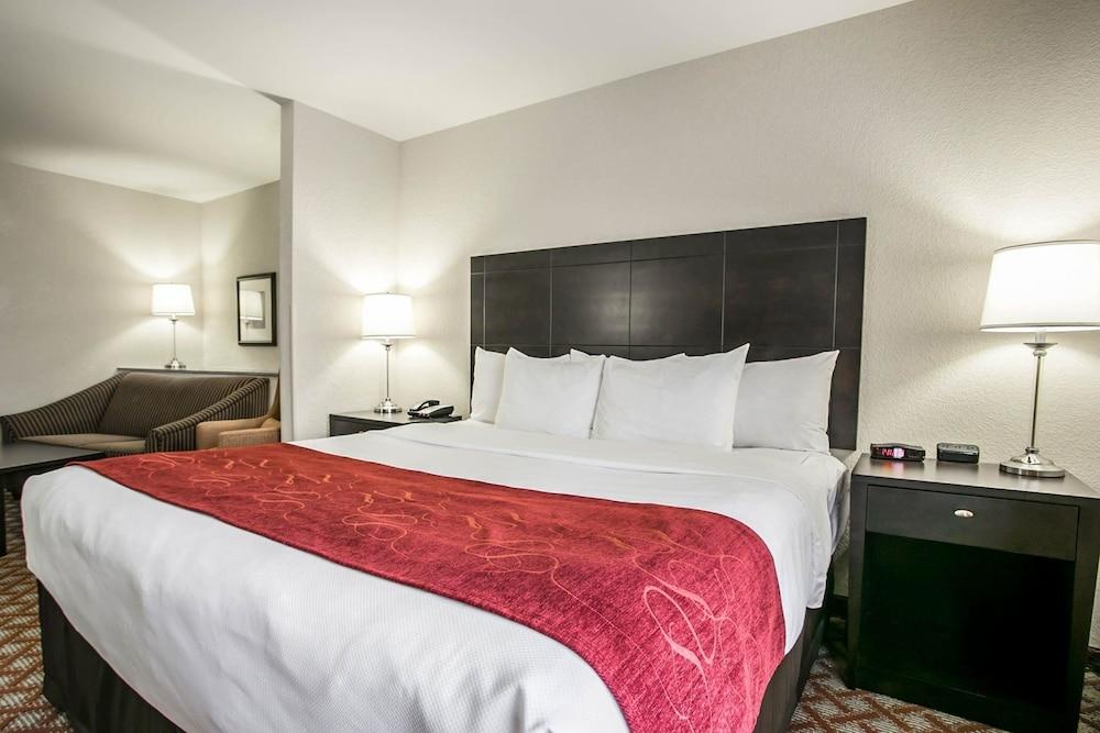 Comfort Suites Columbia Northeast - Fort Jackson Kültér fotó