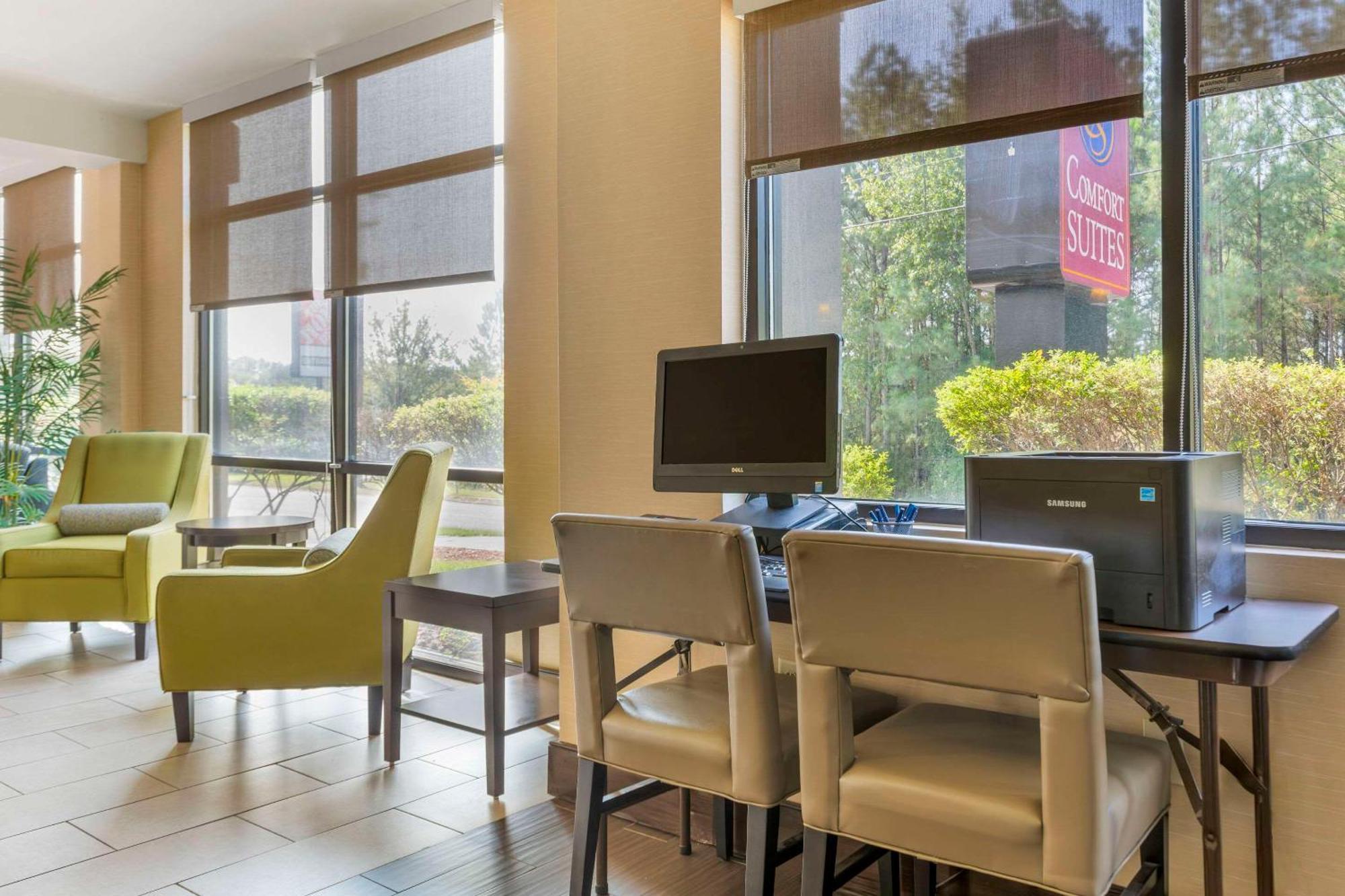 Comfort Suites Columbia Northeast - Fort Jackson Kültér fotó