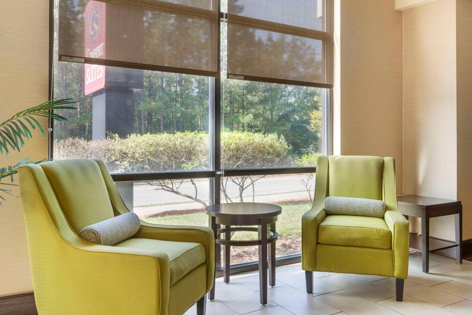 Comfort Suites Columbia Northeast - Fort Jackson Kültér fotó